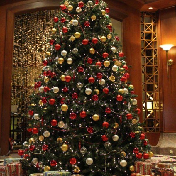 ornaments-trees