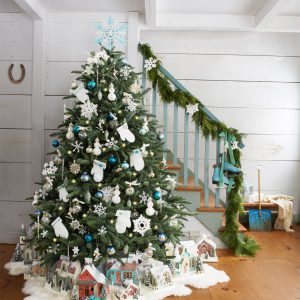 christmas-tree-snow-1215